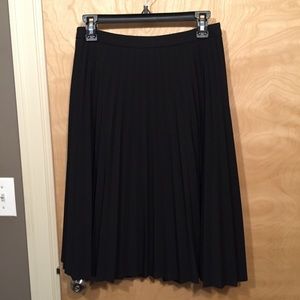 Trina Turk pleated midi skirt